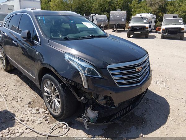 2017 CADILLAC XT5 LUXURY