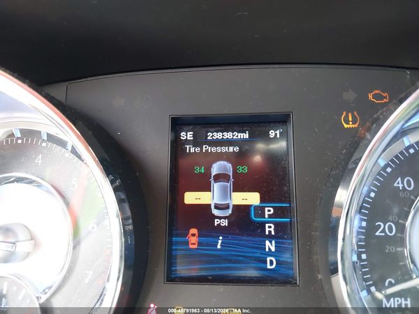 2012 CHRYSLER 300 Base/Limited