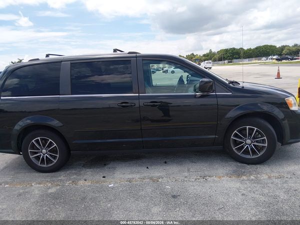 2017 DODGE GRAND CARAVAN SXT