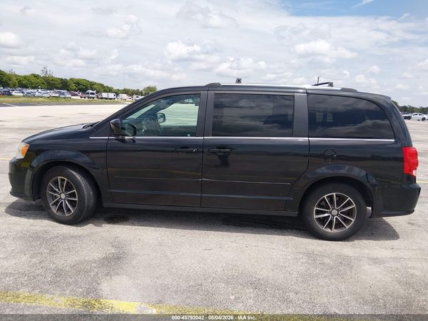 2017 DODGE GRAND CARAVAN SXT