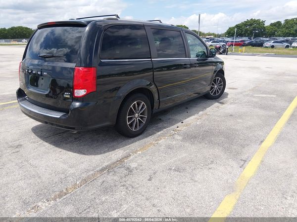2017 DODGE GRAND CARAVAN SXT