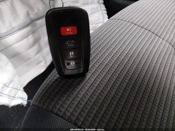 2020 TOYOTA HIGHLANDER LE