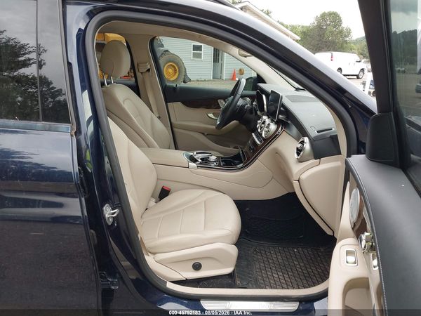 2017 MERCEDES-BENZ GLC 300 GLC300
