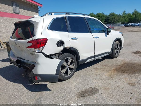 2019 SUBARU FORESTER TOURING — I4