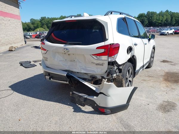 2019 SUBARU FORESTER TOURING — I6