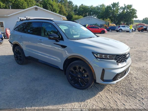 2022 KIA SORENTO SX