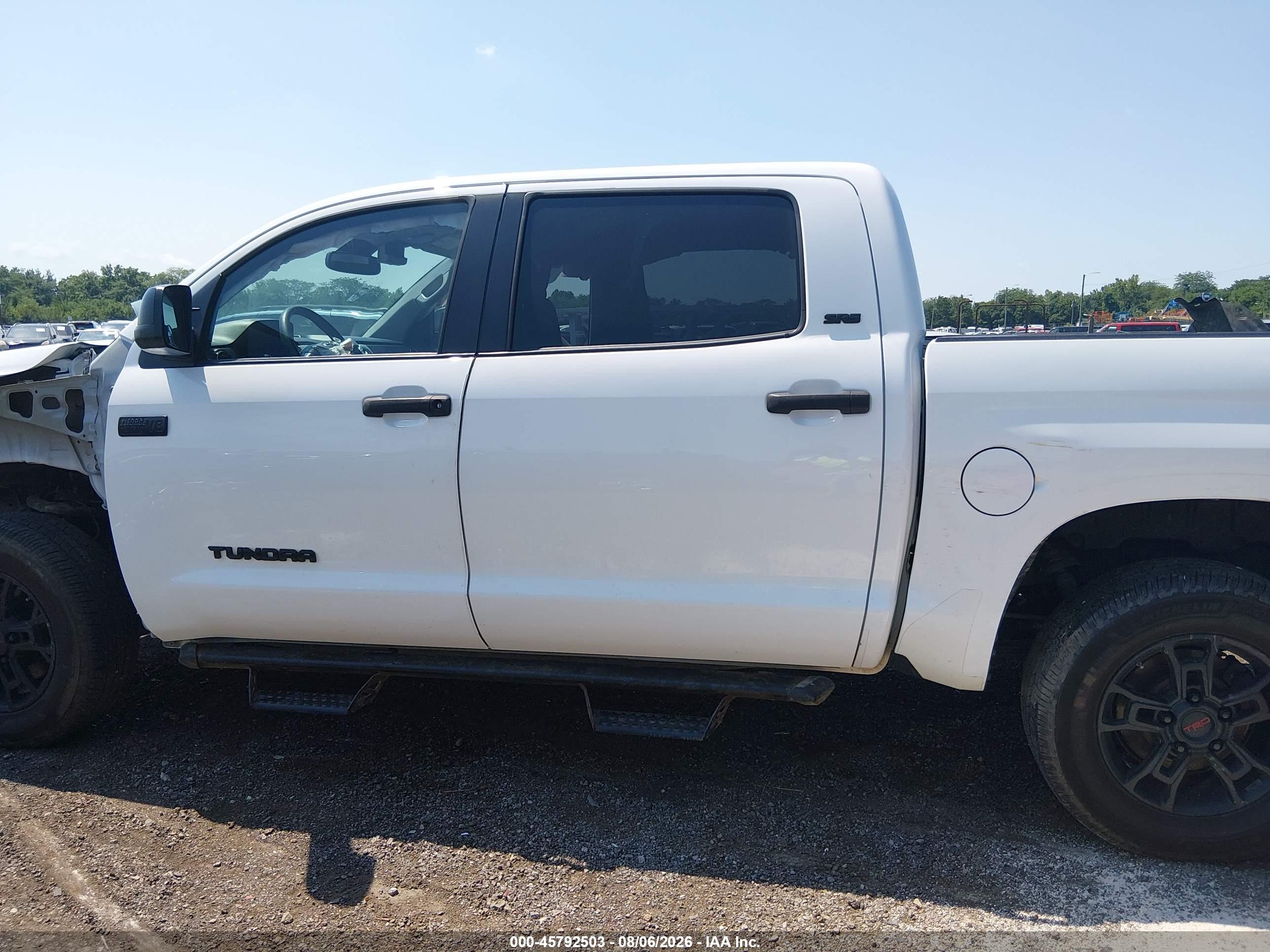 2021 TOYOTA TUNDRA SR5