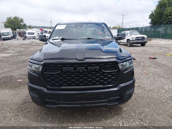 2025 RAM 1500 BIG HORN  4X4 5'7 BOX
