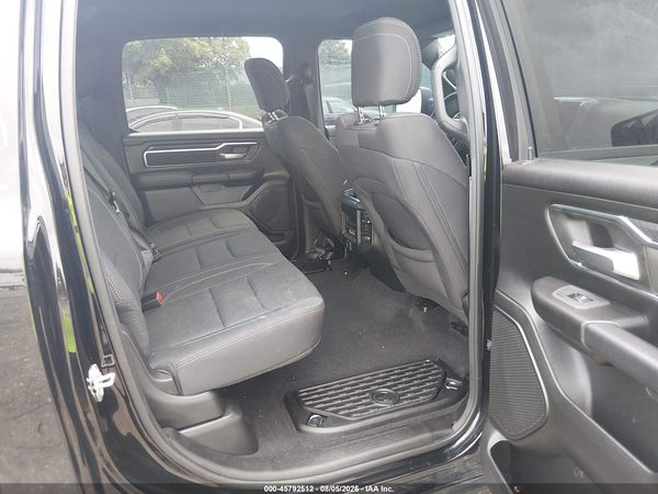 2025 RAM 1500 BIG HORN  4X4 5'7 BOX
