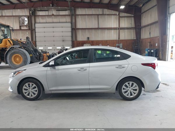 2022 HYUNDAI ACCENT SE