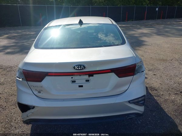 2019 KIA FORTE LXS