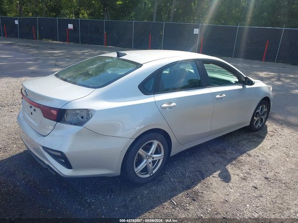 2019 KIA FORTE LXS