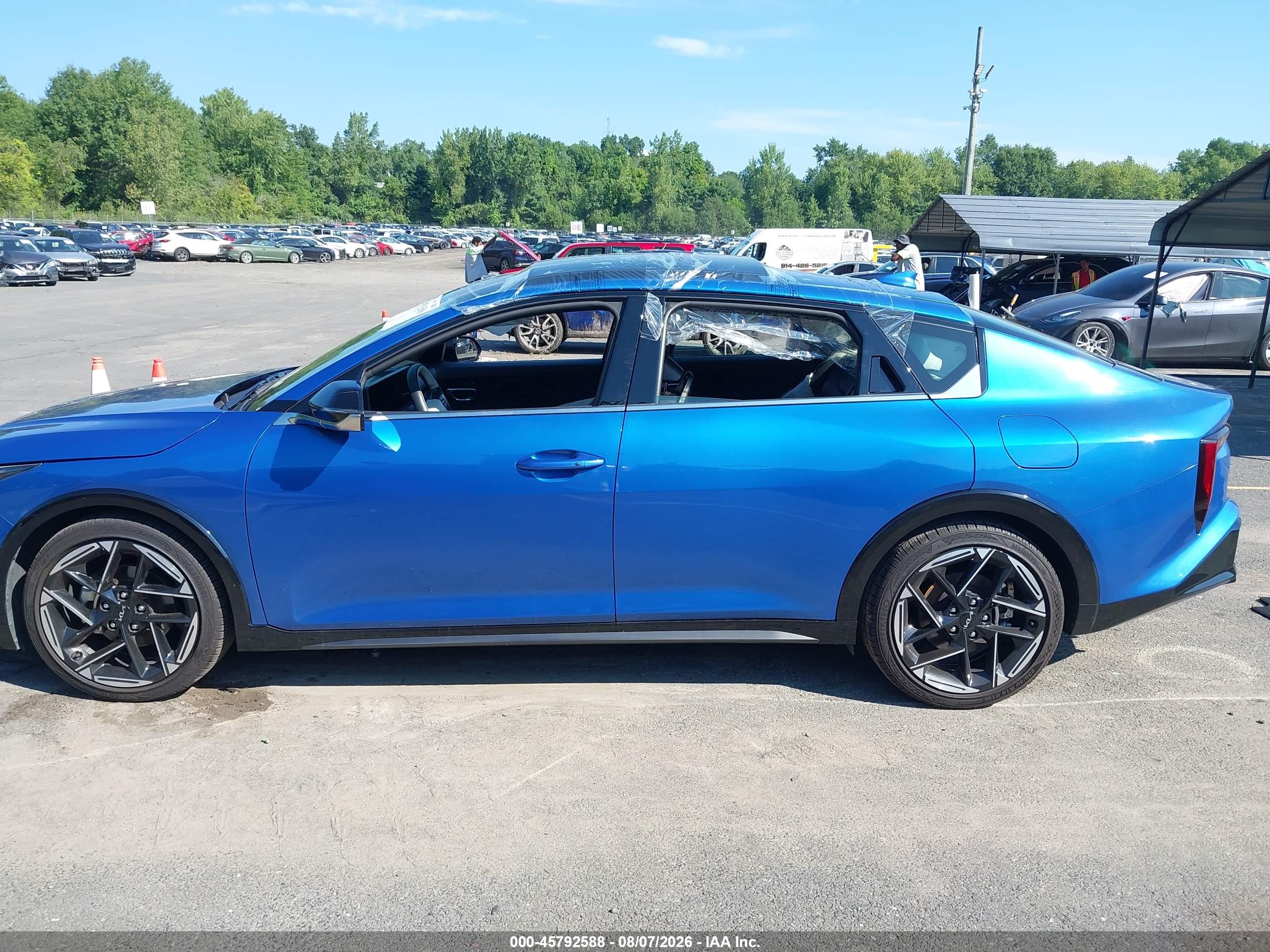 2025 KIA K4 GT-LINE