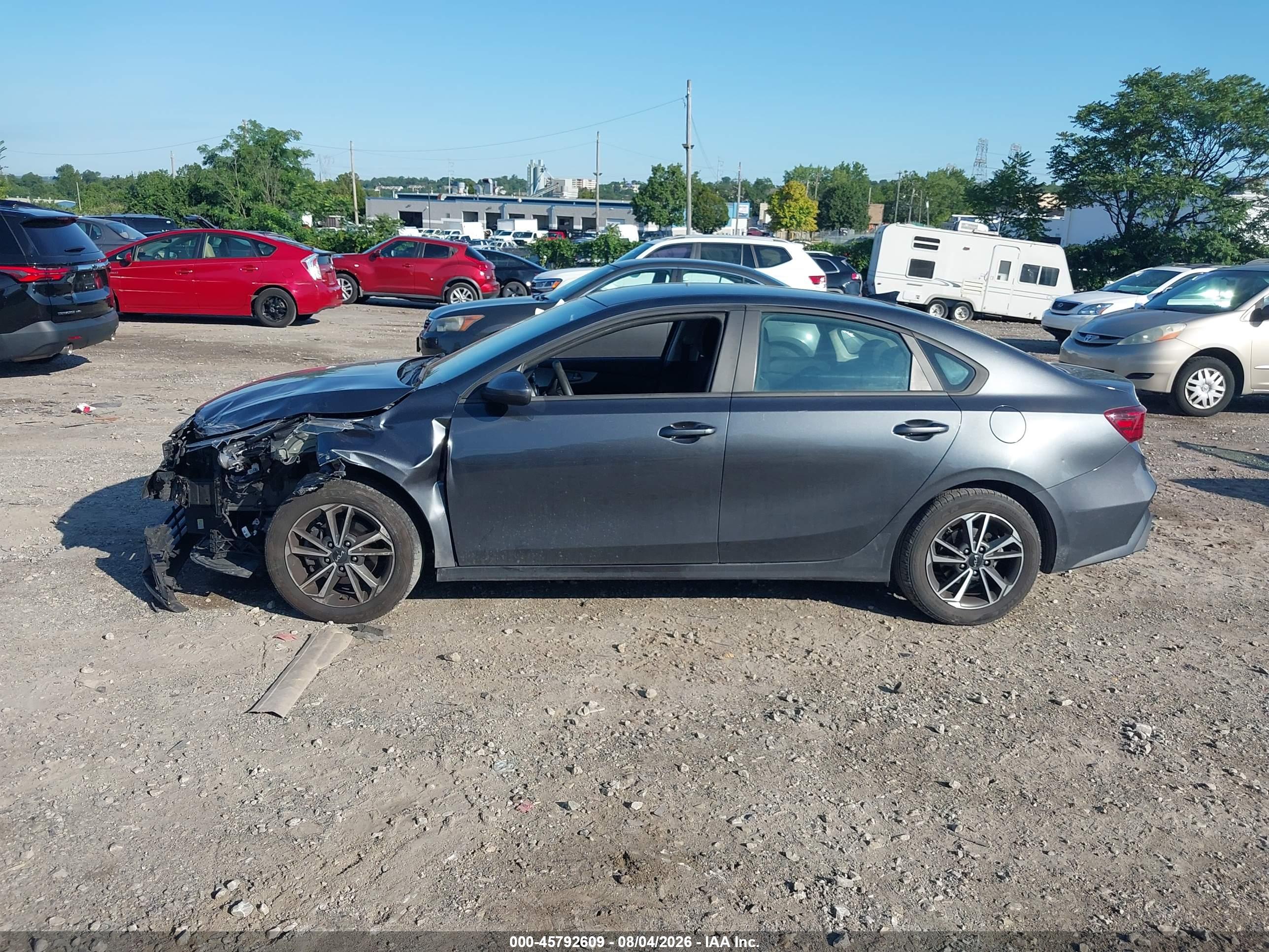 2022 KIA FORTE LXS