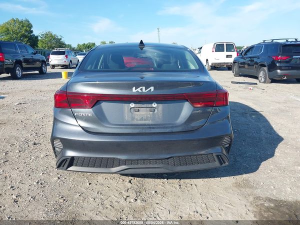 2022 KIA FORTE LXS