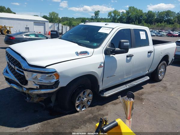 2024 RAM 2500 BIG HORN  4X4 6'4 BOX