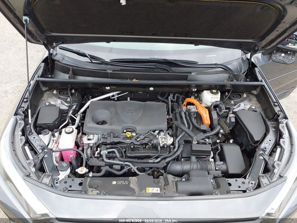 2023 TOYOTA RAV4 HYBRID XLE
