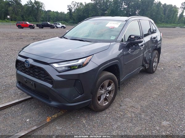 2023 TOYOTA RAV4 HYBRID XLE