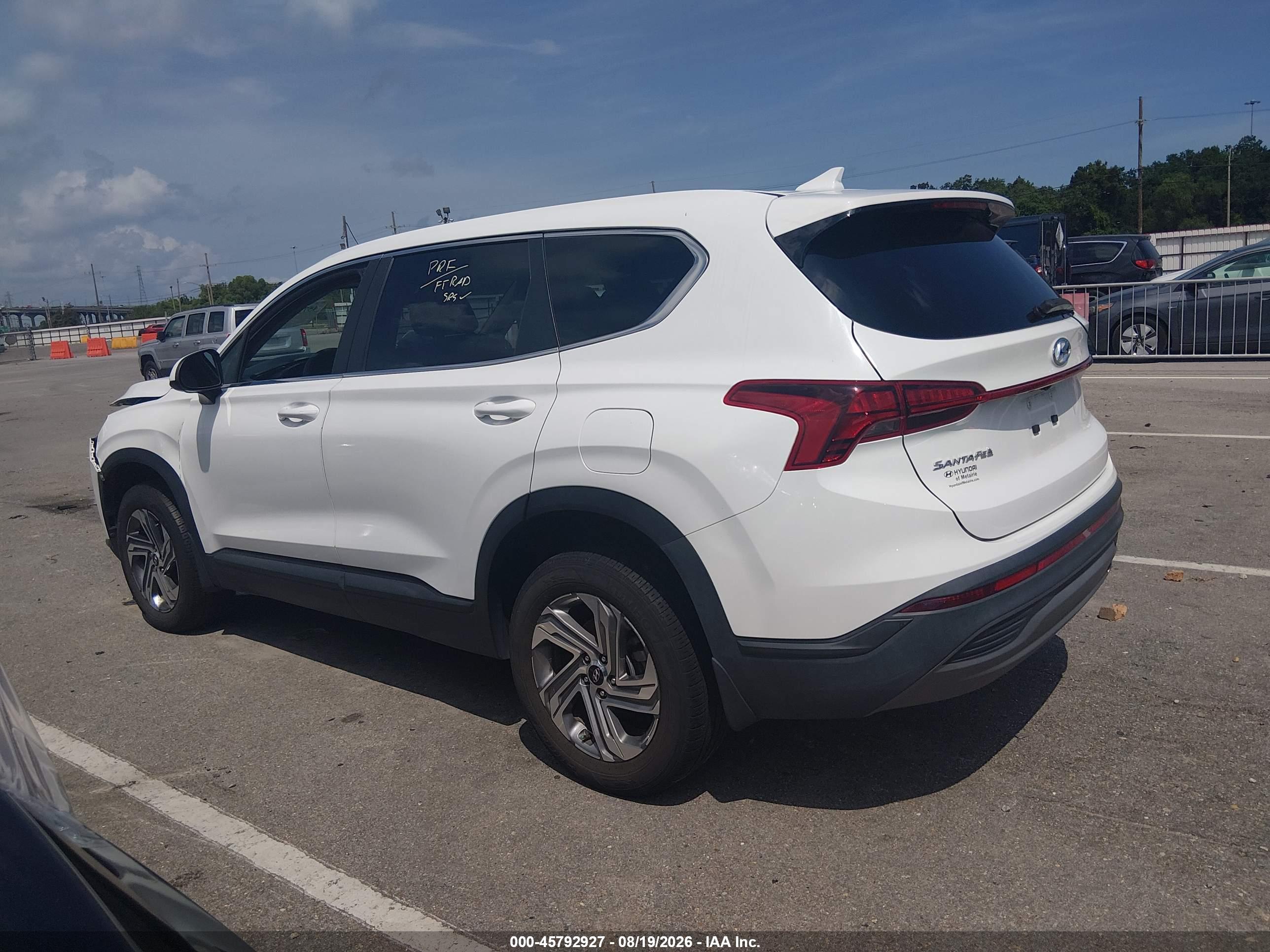 2023 HYUNDAI SANTA FE SE