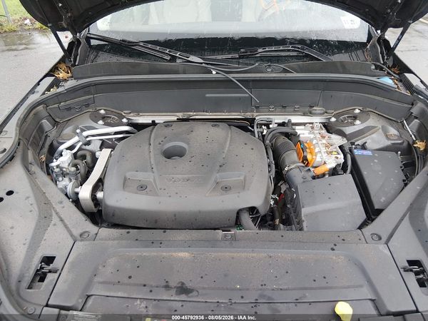 2025 VOLVO XC90 PLUG-IN HYBRID T8 PLUS 6-SEATER