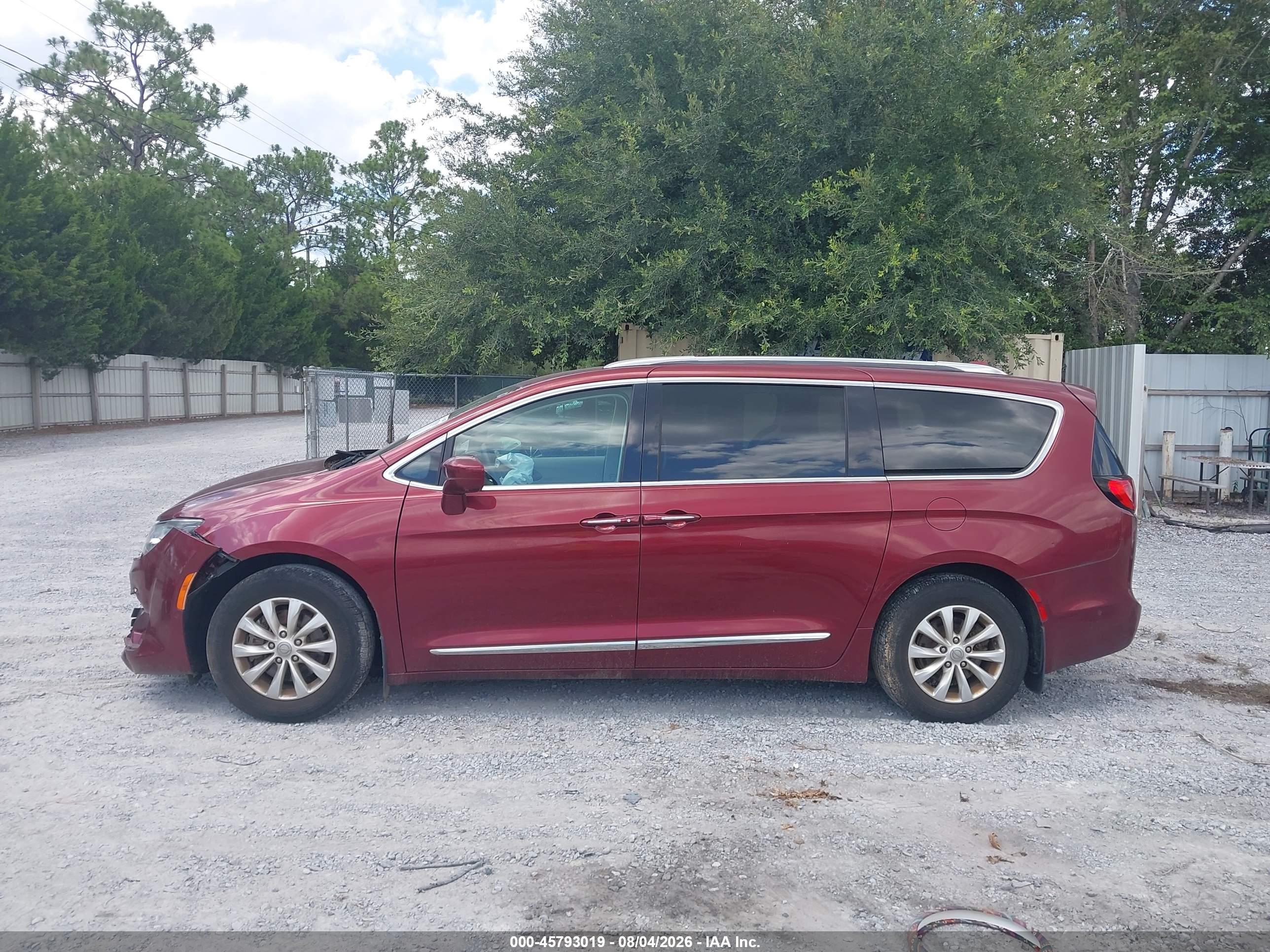 2018 CHRYSLER PACIFICA TOURING L