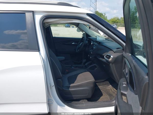 2022 CHEVROLET TRAILBLAZER FWD LT — I5