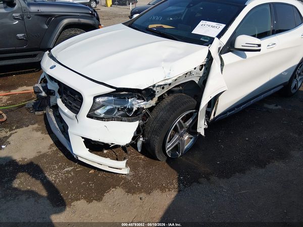 2017 MERCEDES-BENZ GLA 250 4MATIC