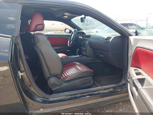 2012 DODGE CHALLENGER SXT
