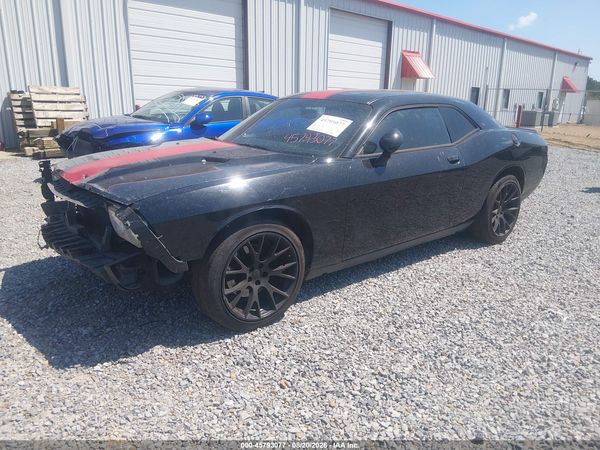 2012 DODGE CHALLENGER SXT