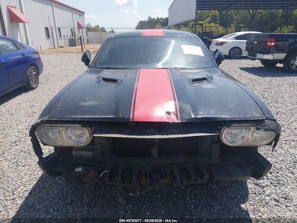 2012 DODGE CHALLENGER SXT