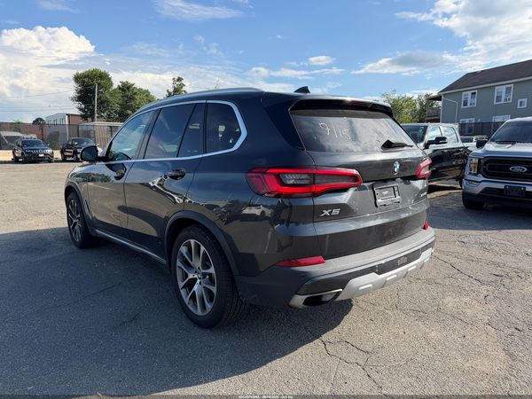 2019 BMW X5 XDRIVE40I