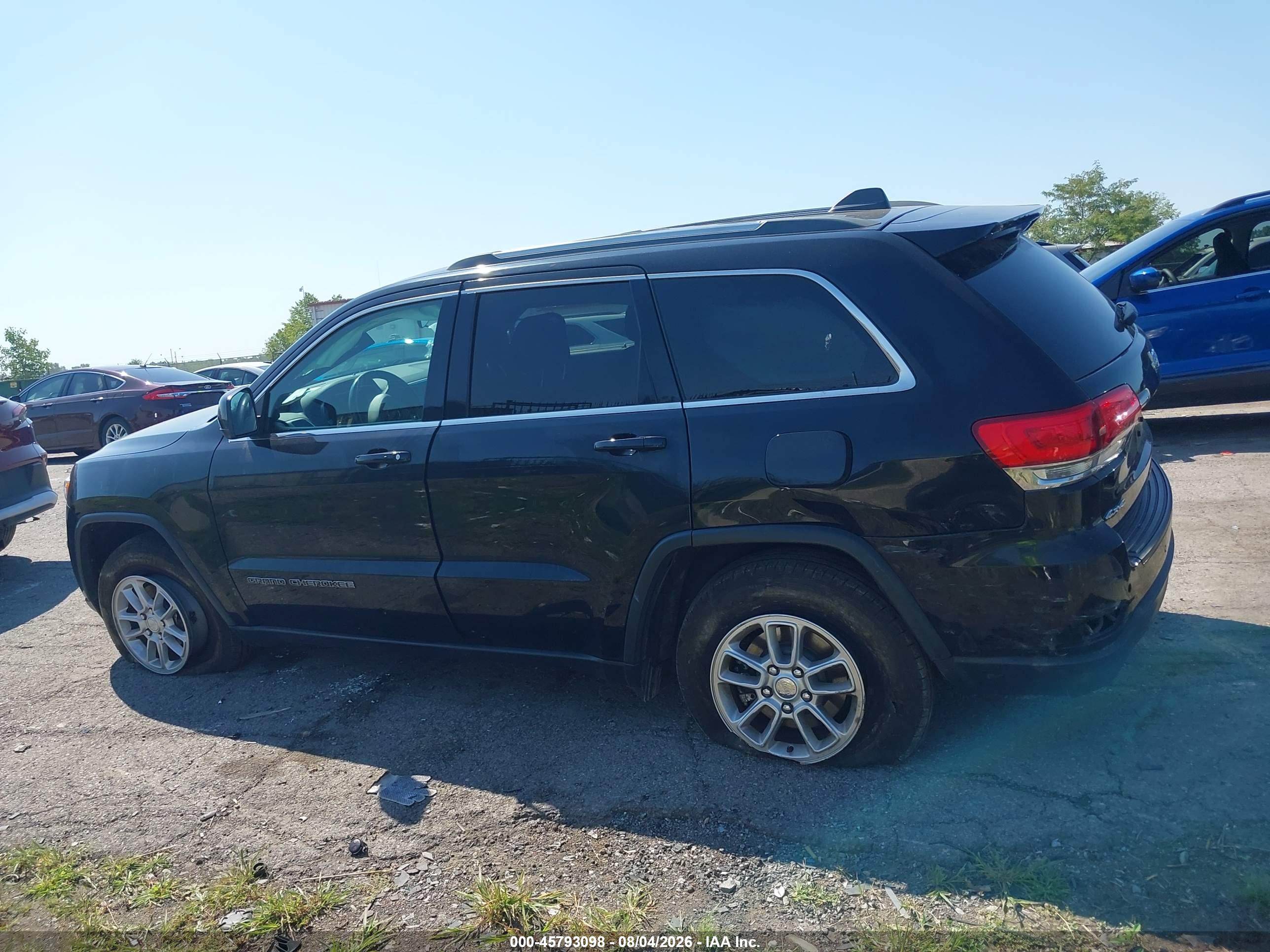 2019 JEEP GRAND CHEROKEE LAREDO E 4X4