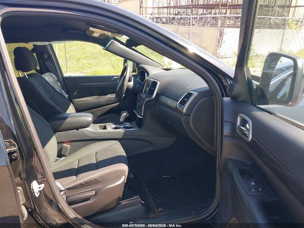 2019 JEEP GRAND CHEROKEE LAREDO E 4X4