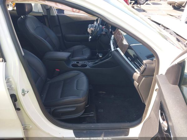 2022 KIA NIRO TOURING SE