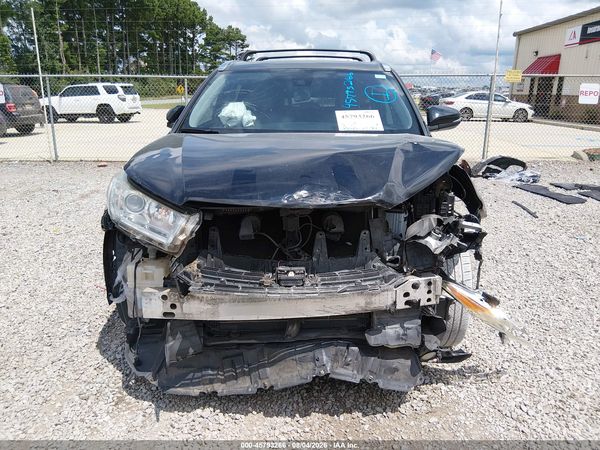 2017 TOYOTA HIGHLANDER XLE