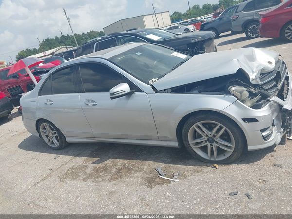 2014 MERCEDES-BENZ C 250 SPORT