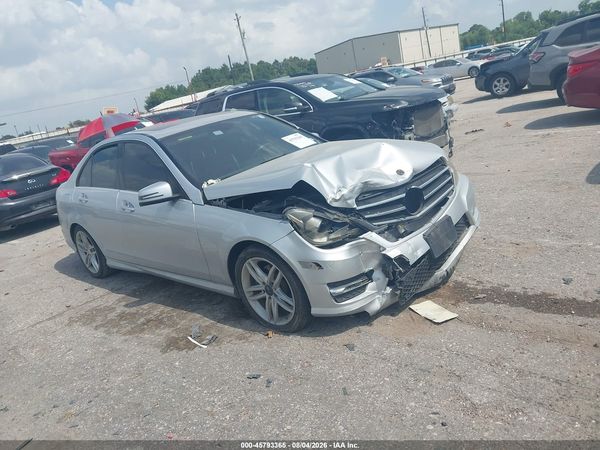 2014 MERCEDES-BENZ C 250 SPORT
