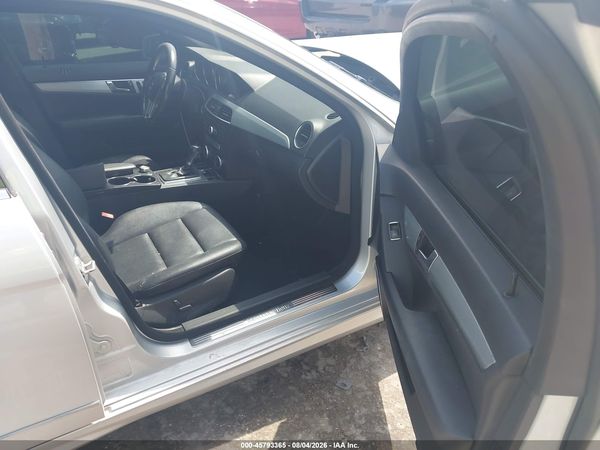 2014 MERCEDES-BENZ C 250 SPORT