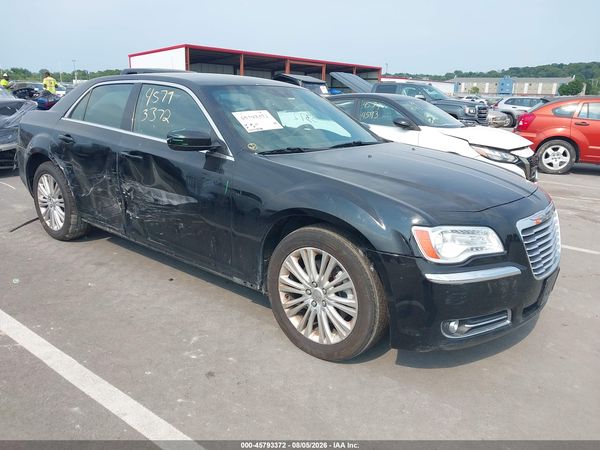 2014 CHRYSLER 300