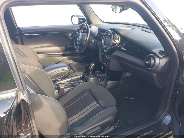 2021 MINI HARDTOP COOPER