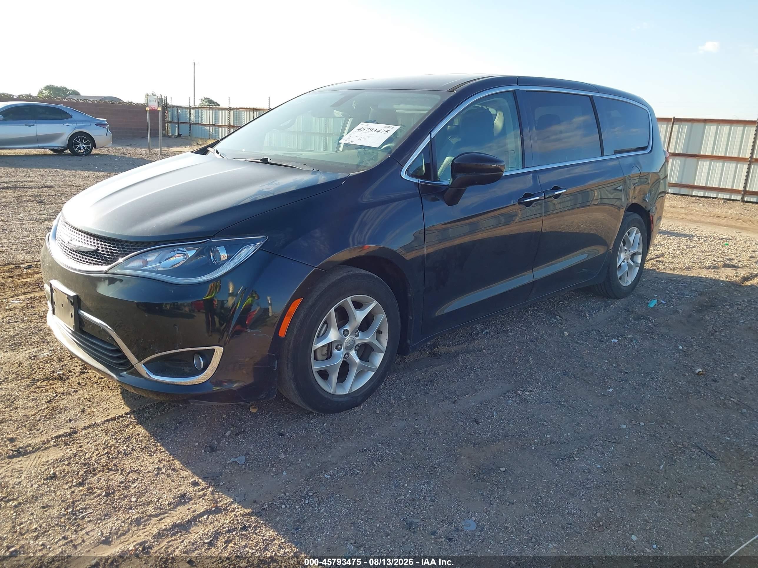 2017 CHRYSLER PACIFICA TOURING PLUS — I2