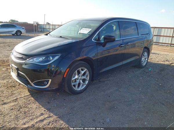 2017 CHRYSLER PACIFICA TOURING PLUS — I2