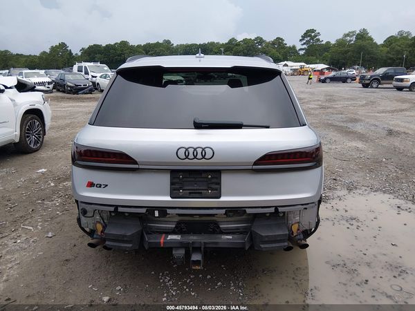 2021 AUDI SQ7