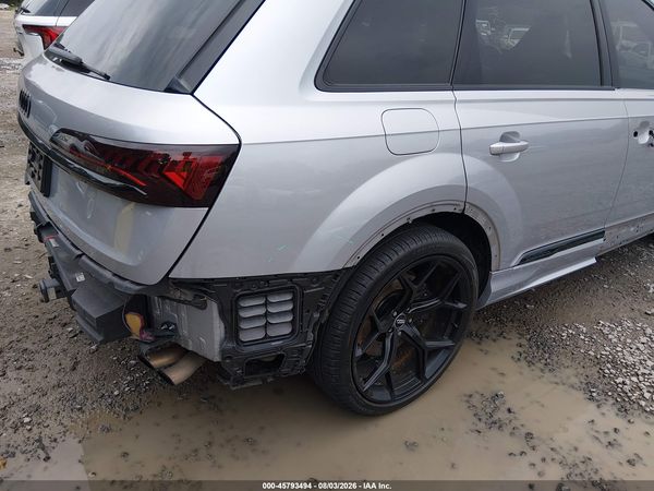 2021 AUDI SQ7