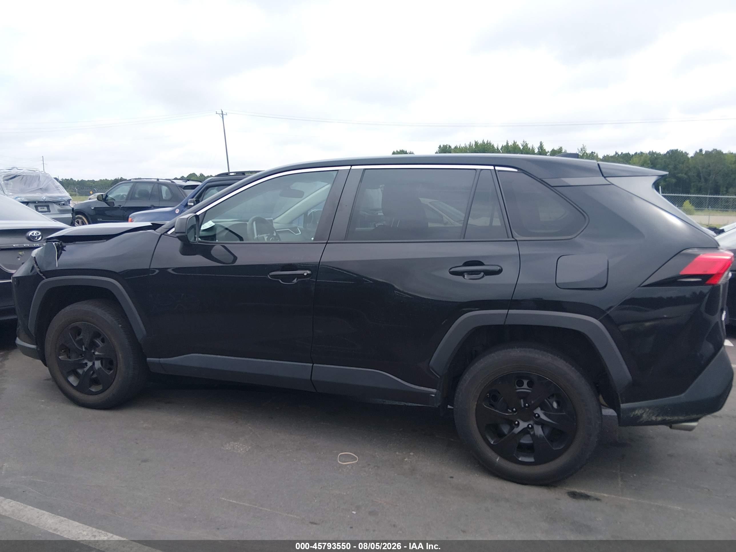 2023 TOYOTA RAV4 LE