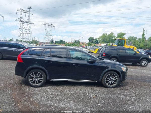 2016 VOLVO V60 CROSS COUNTRY T5