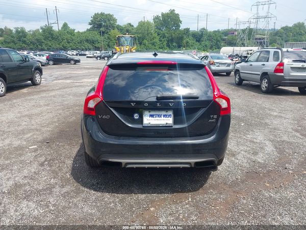 2016 VOLVO V60 CROSS COUNTRY T5