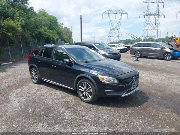2016 VOLVO V60 CROSS COUNTRY T5