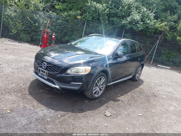 2016 VOLVO V60 CROSS COUNTRY T5