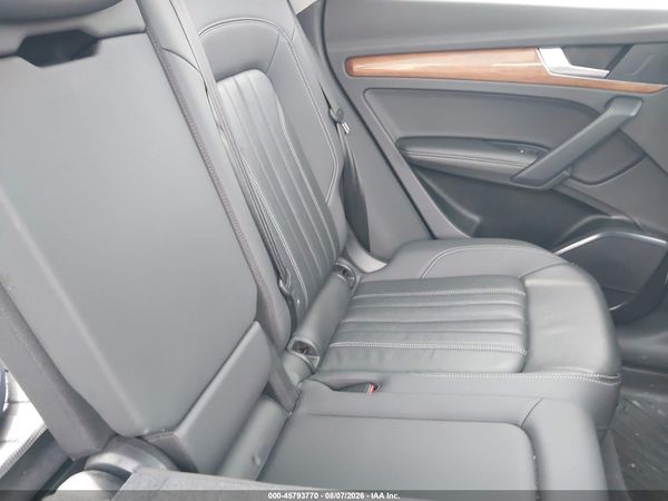 2021 AUDI Q5